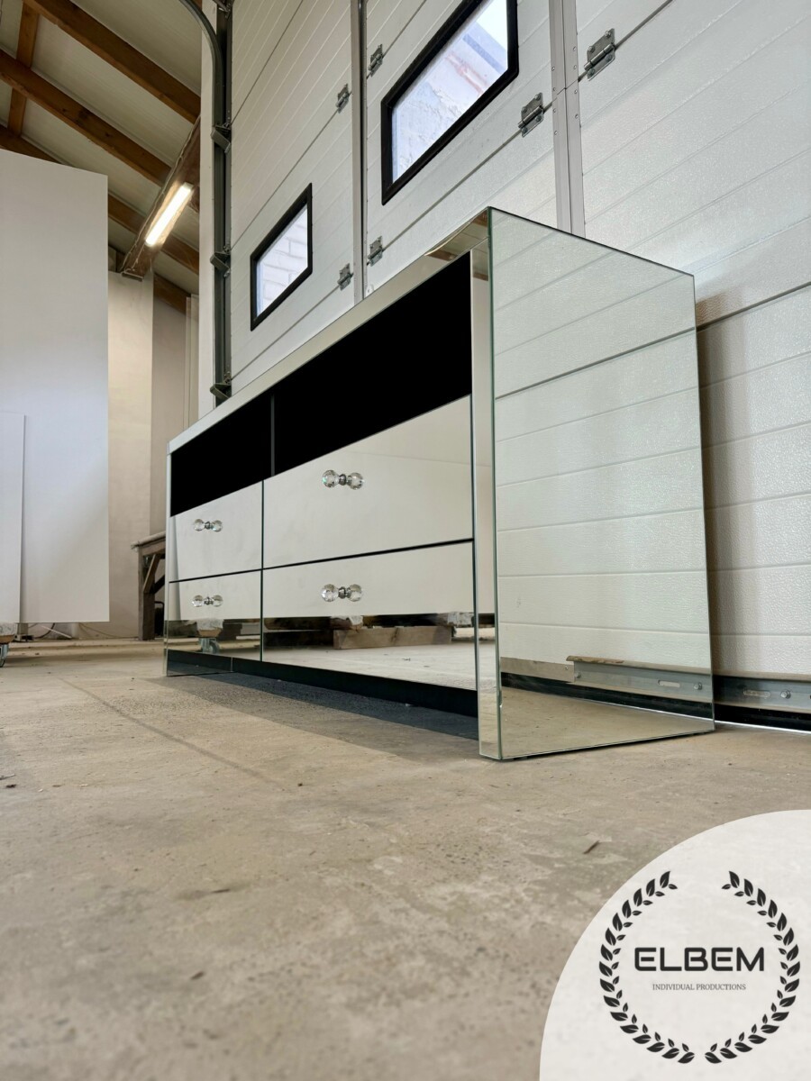 Lustrzana szafka RTV GLAMOUR - GLAM DECO MAX - obrazek 7